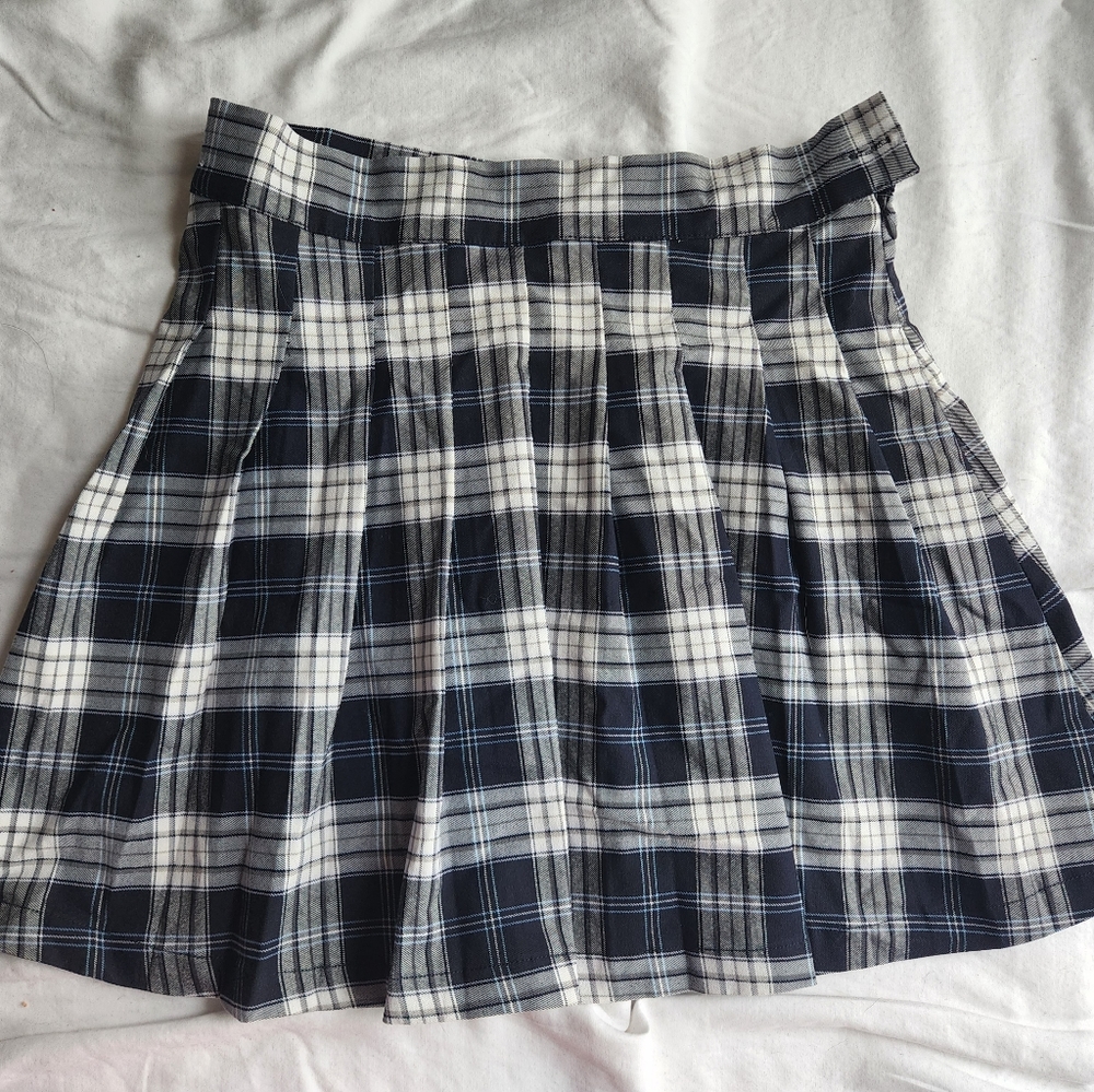 Forever 21 blue plaid skirt